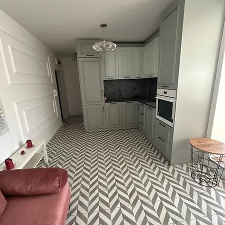 Abel Apartment *